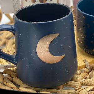 Half moon - coffee mug